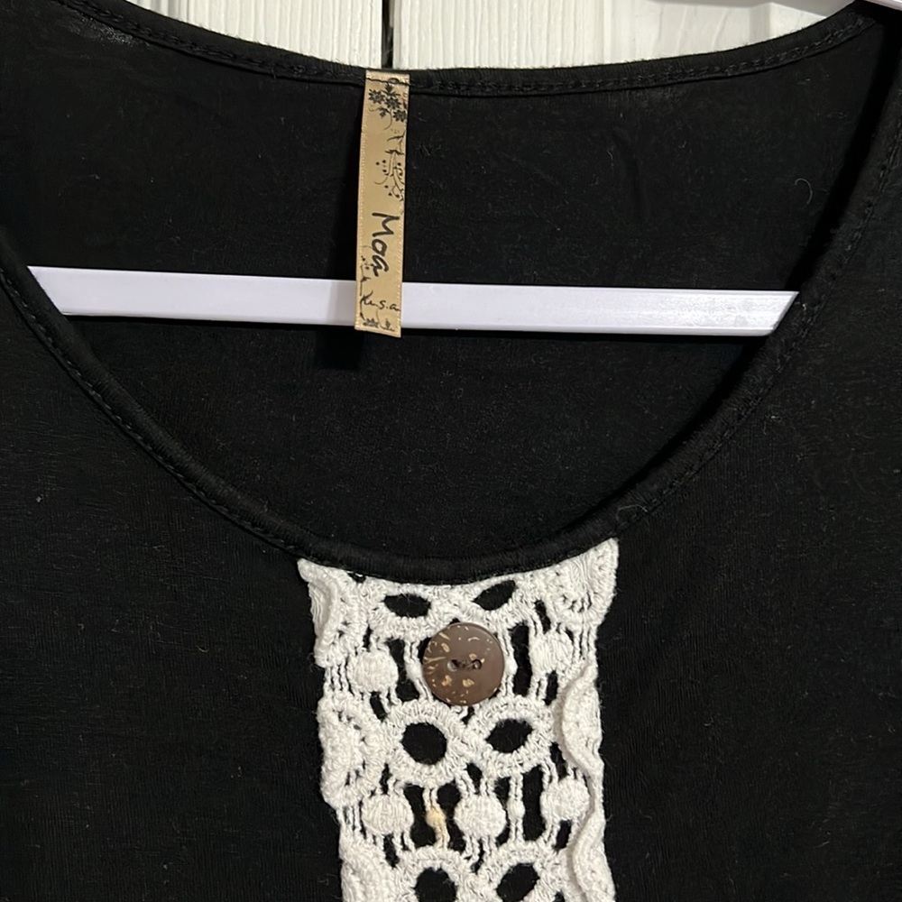 MOA USA Black Top Blouse Lace Front & Sleeve Long Sleeve - Picture 3 of 7